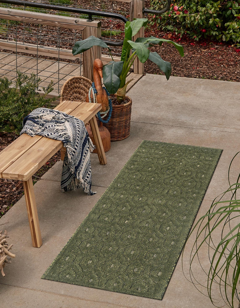 Garden Lattice Charm Collection Area Rug - Arbor (Green) Runner Green  lifestyle 27