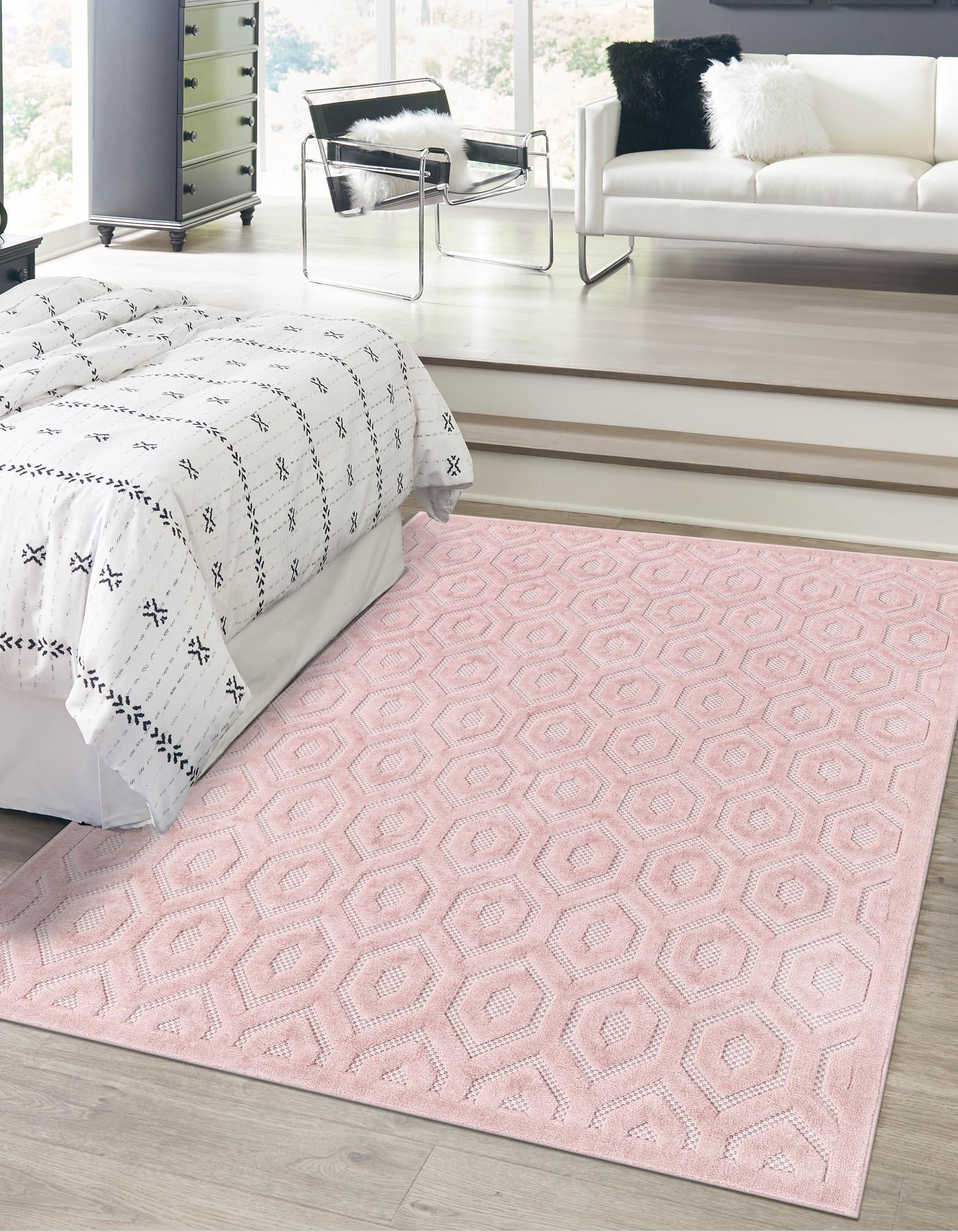 Garden Lattice Charm Collection Area Rug - Arbor (Pink)