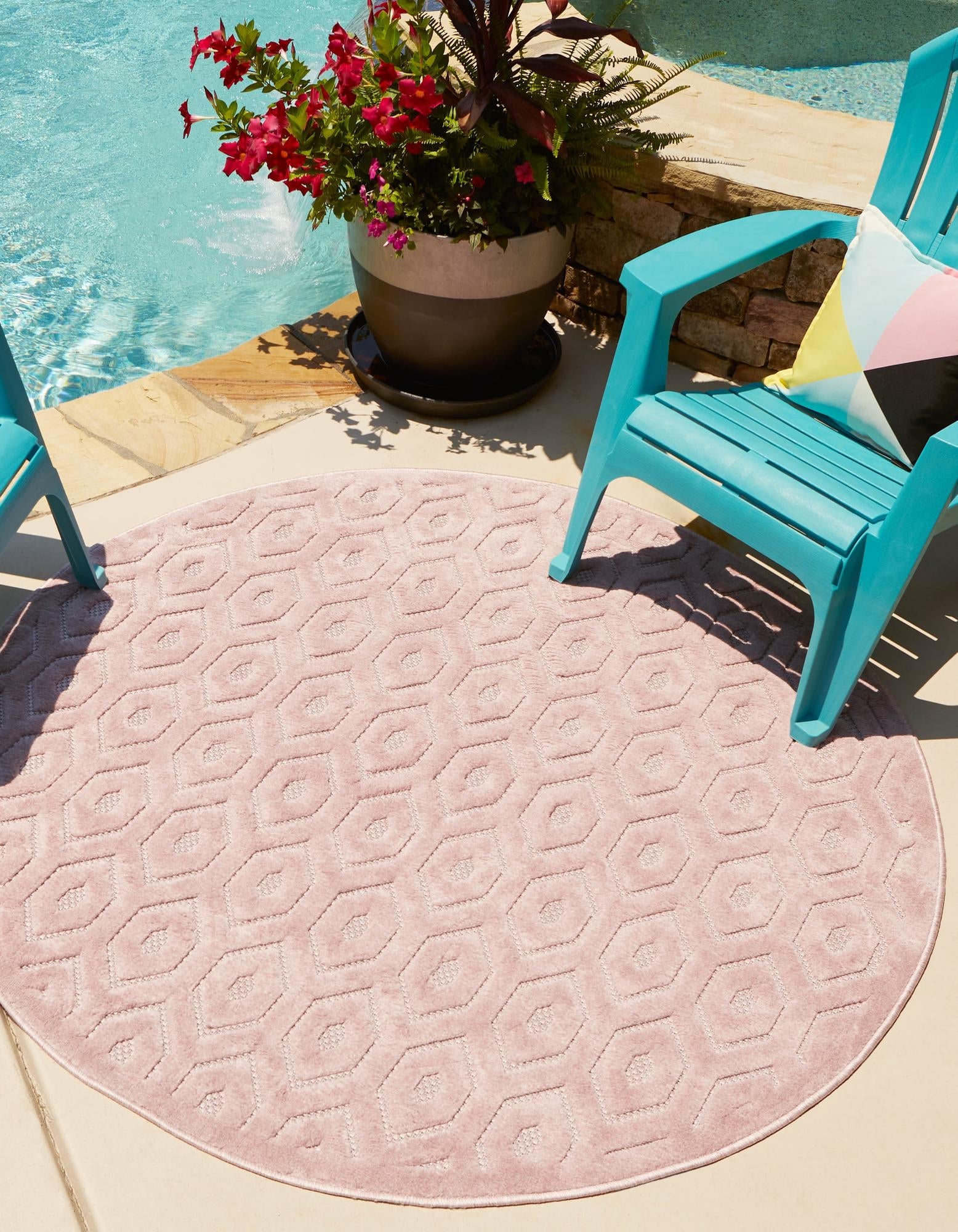 Garden Lattice Charm Collection Area Rug - Arbor (Pink)