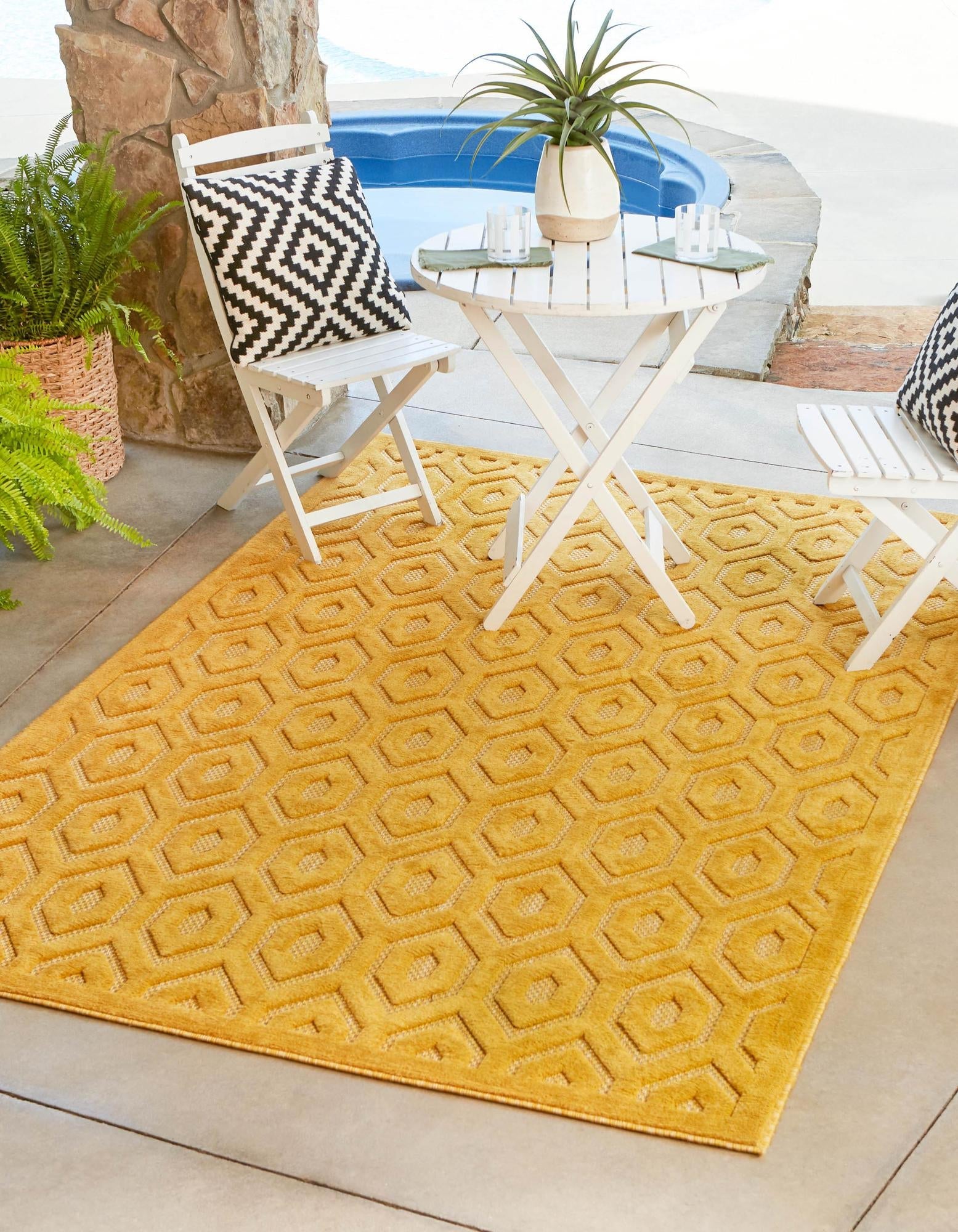 Garden Lattice Charm Collection Area Rug - Arbor (Yellow)