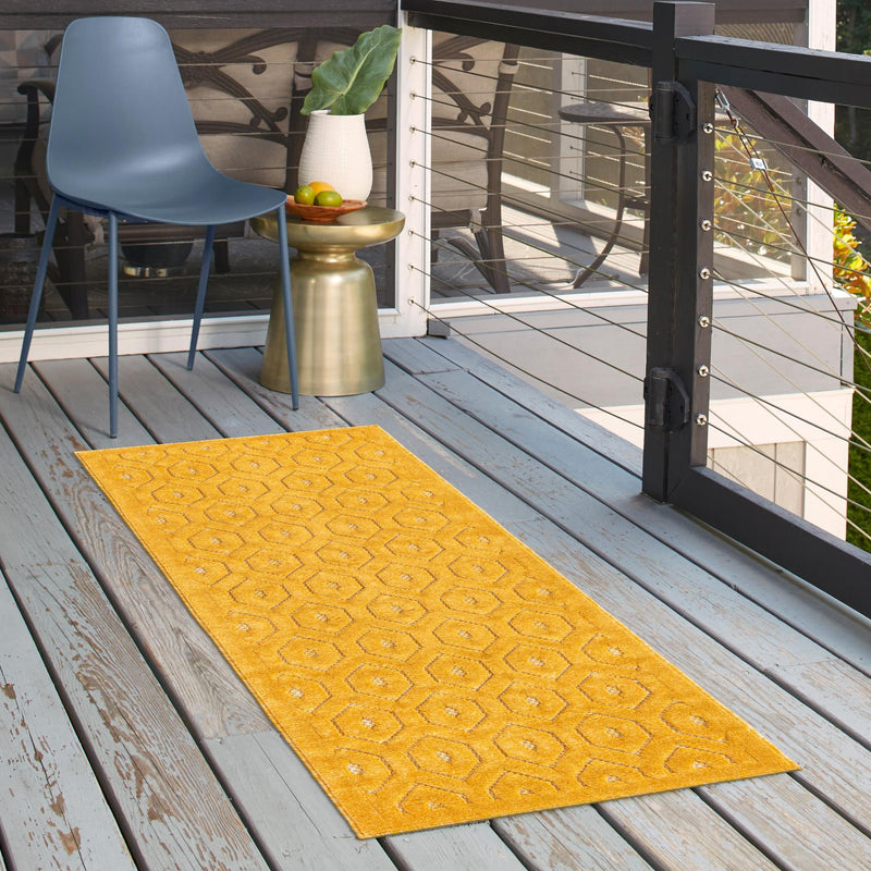 Garden Lattice Charm Collection Area Rug - Arbor (Yellow) Runner Yellow  lifestyle 50