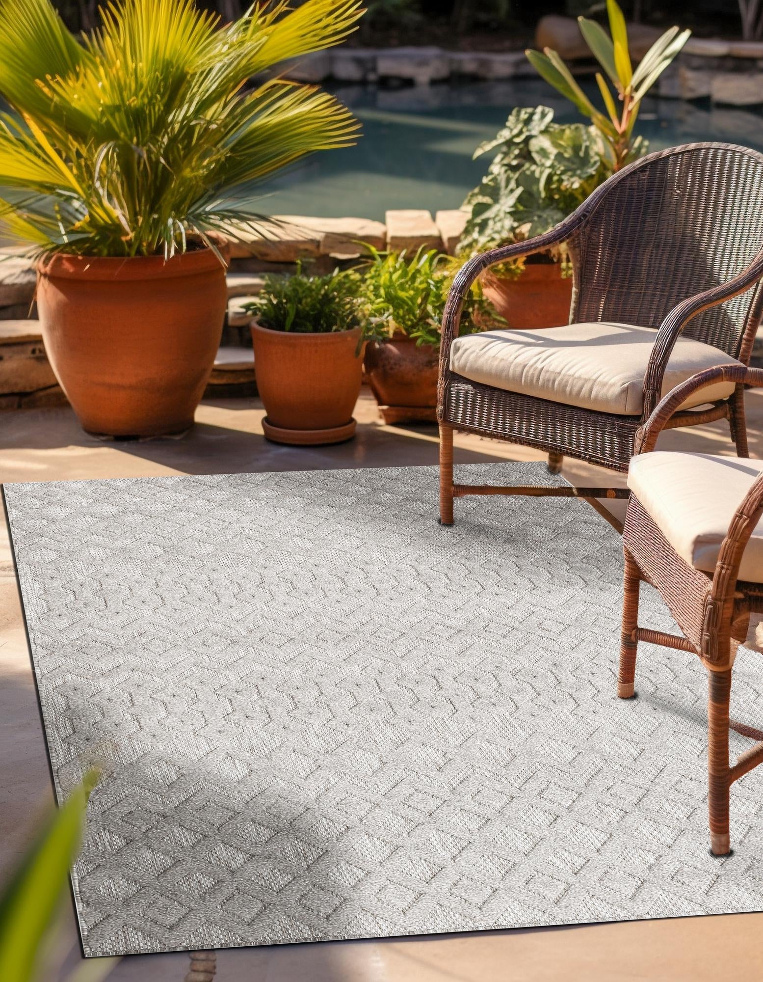 Garden Lattice Charm Collection Area Rug -  Pergola (Grey)