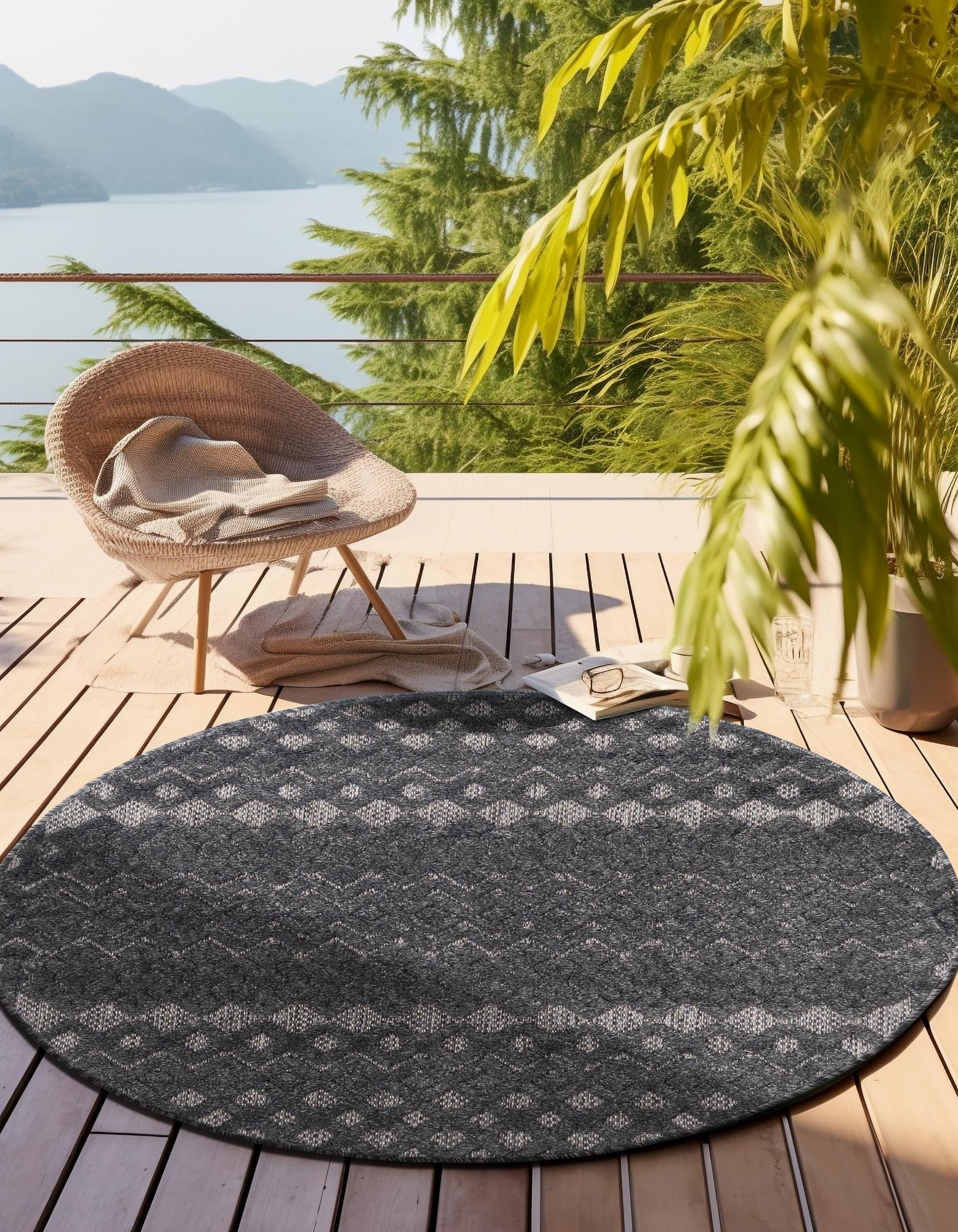 Garden Lattice Charm Collection Area Rug -  Pergola (Charcoal)