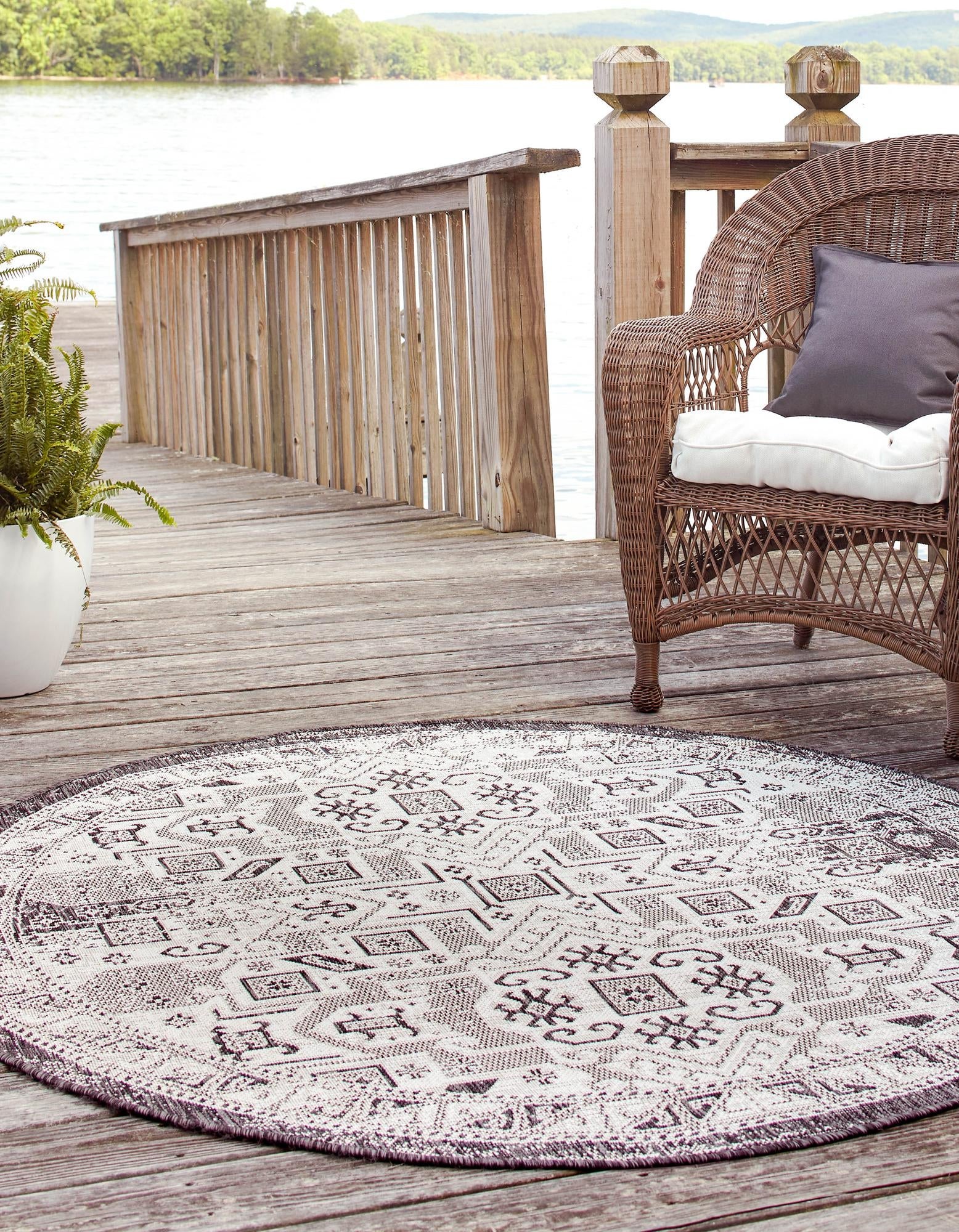 Tribal Terrace Treasures Collection Area Rug - Mayan Marina (Charcoal Gray)