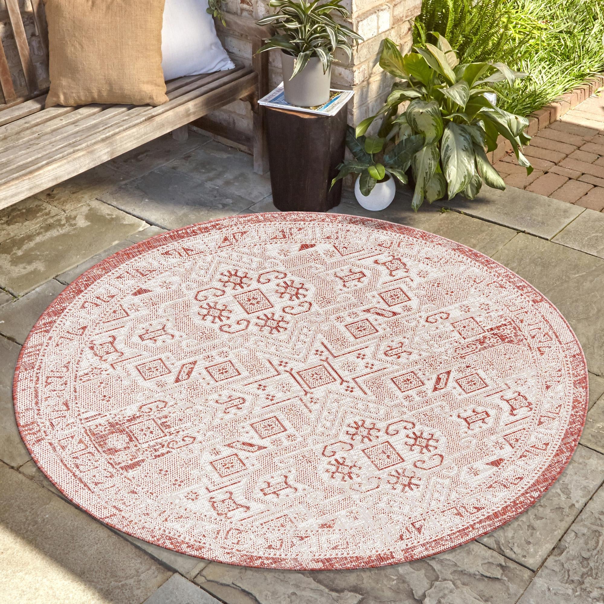 Tribal Terrace Treasures Collection Area Rug - Mayan Marina (Rust Red)