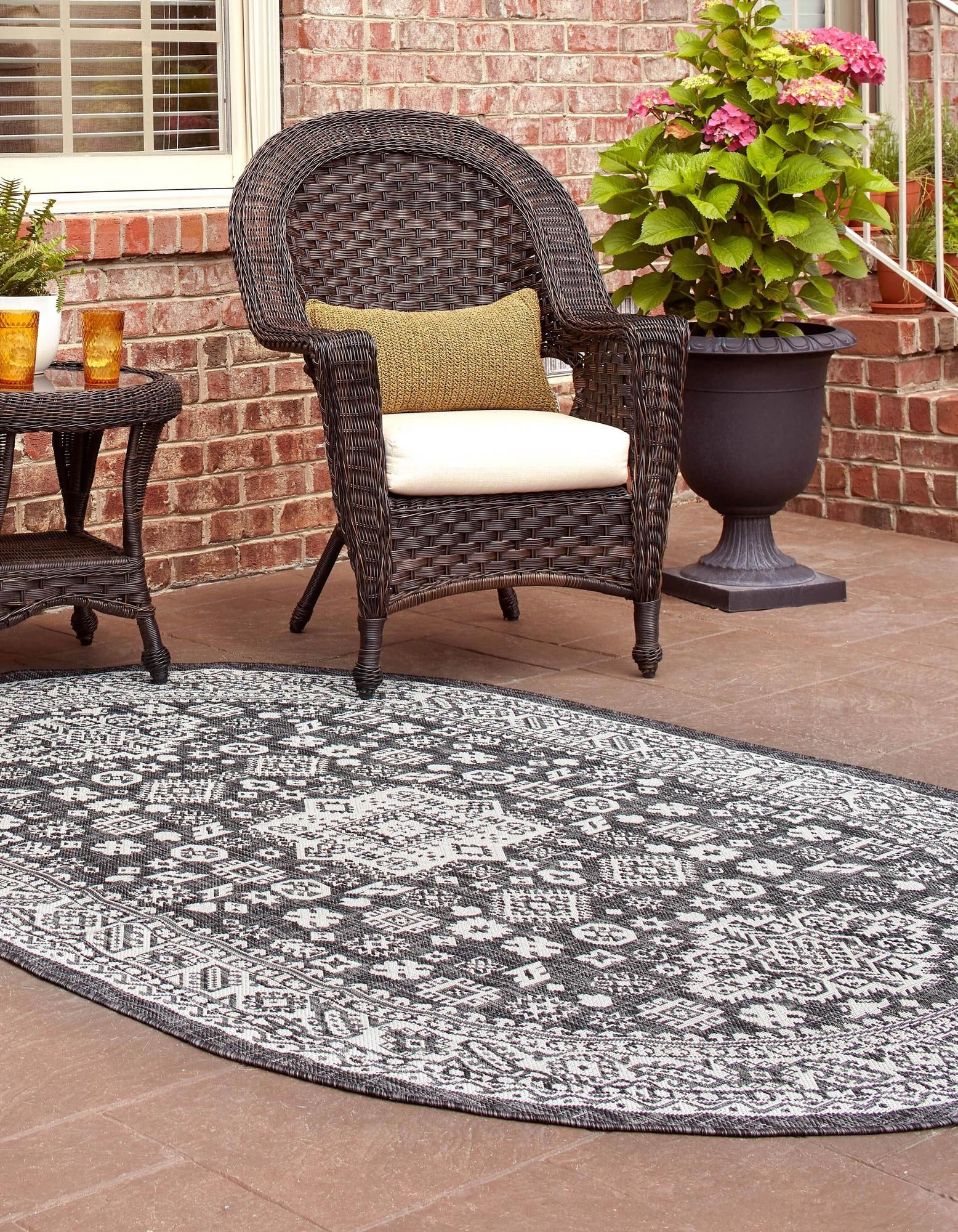 Tribal Terrace Treasures Collection Area Rug -  Incan Isle (Charcoal Gray)