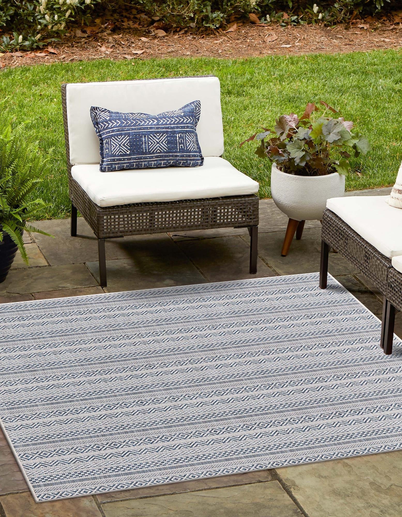 Seaside Stripes Collection Area Rug -  Boardwalk (Light Blue)