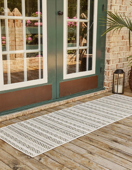 Seaside Stripes Collection Area Rug -  Boardwalk (Green)