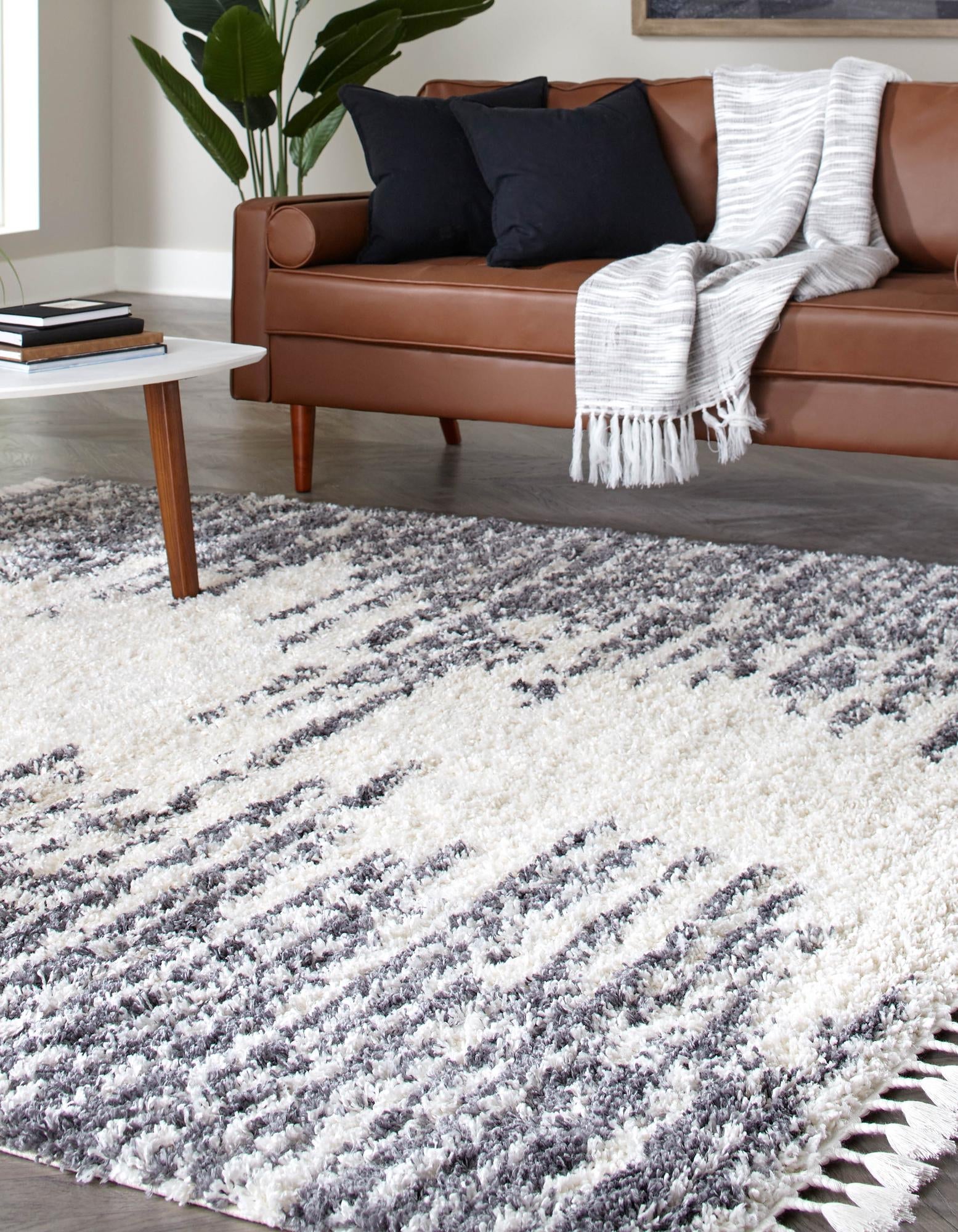 Tranquil Tides Shag Collection Area Rug - Marina