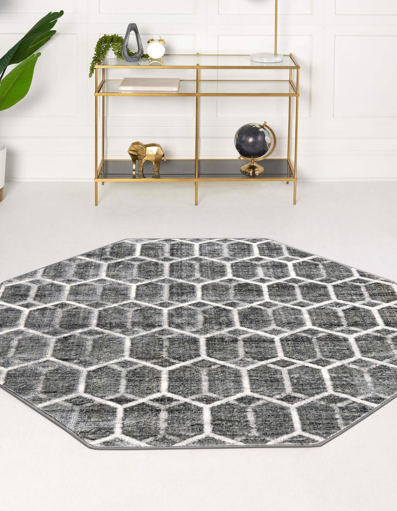 Garden Maze Retreat Collection Area Rug - Hedgegrove Octagon Grey  lifestyle 74