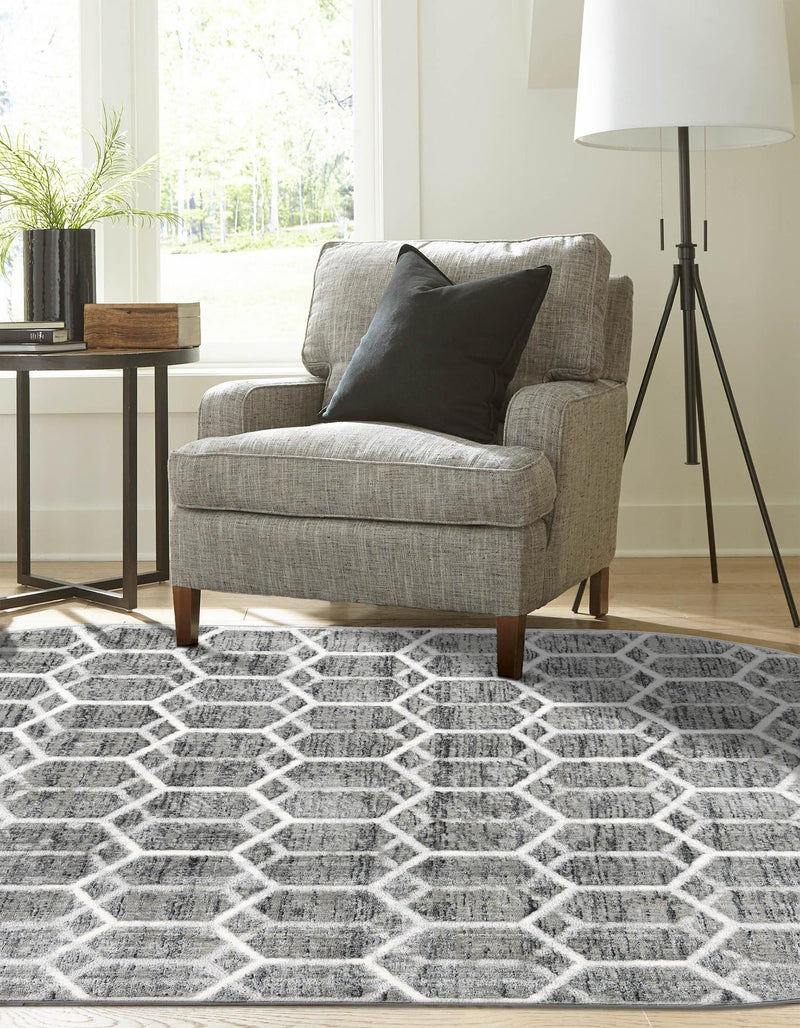 Garden Maze Retreat Collection Area Rug - Hedgegrove Oval Grey  lifestyle 113