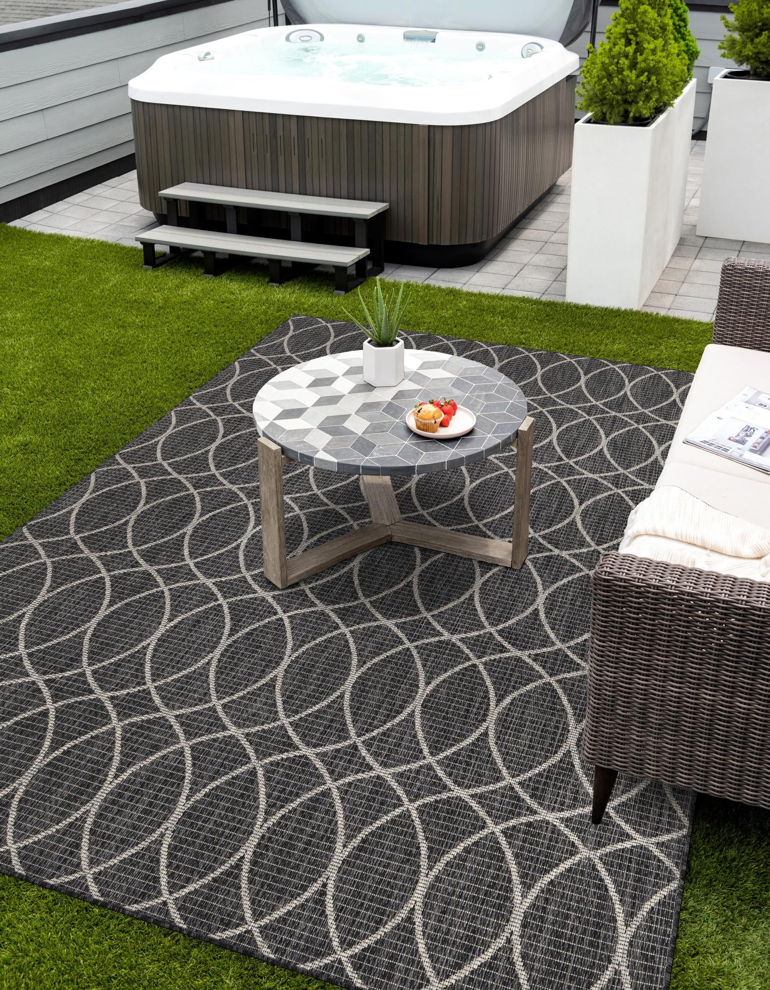 Seaside Lattice Collection Area Rug -  Pavilion (Charcoal)