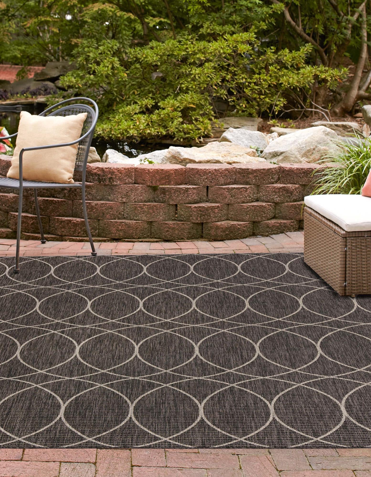 Seaside Lattice Collection Area Rug -  Pavilion (Charcoal)