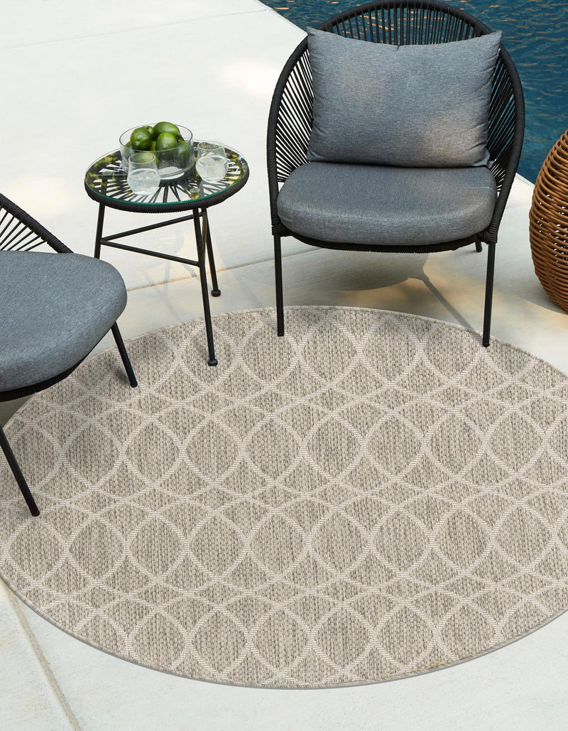 Garden Lattice Oasis Collection Area Rug -  Pavilion (Light Gray) Round Light Gray  lifestyle 2