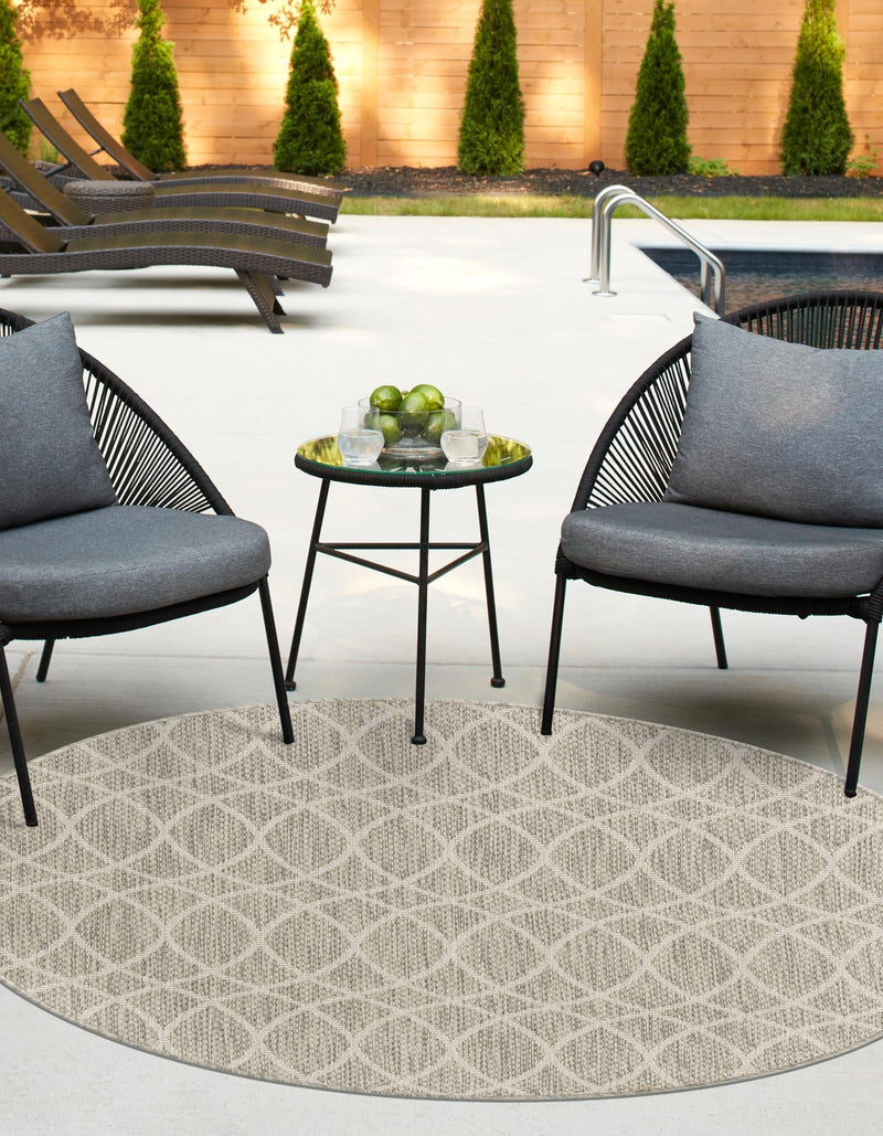 Garden Lattice Oasis Collection Area Rug -  Pavilion (Light Gray) Round Light Gray  lifestyle 5