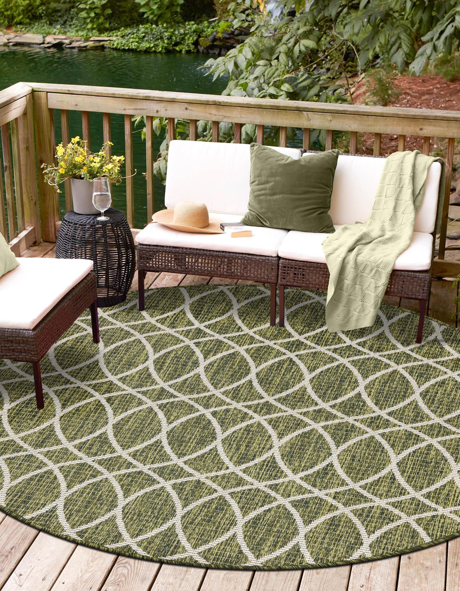 Seaside Lattice Collection Area Rug -  Pavilion (Green)