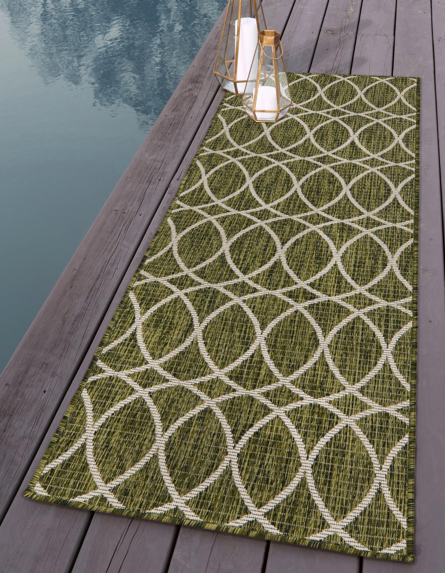 Seaside Lattice Collection Area Rug -  Pavilion (Green)