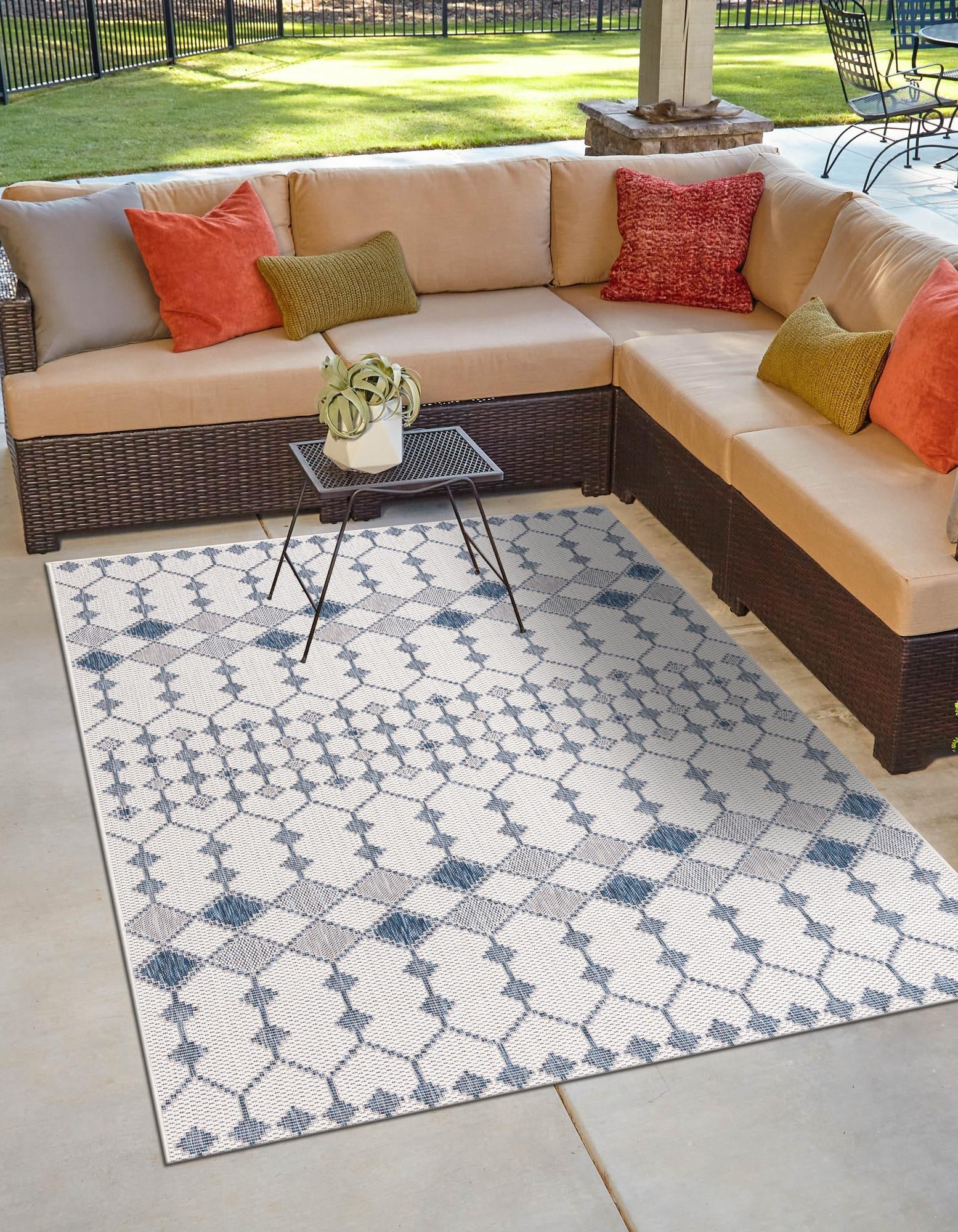 Seaside Lattice Collection Area Rug -  Veranda