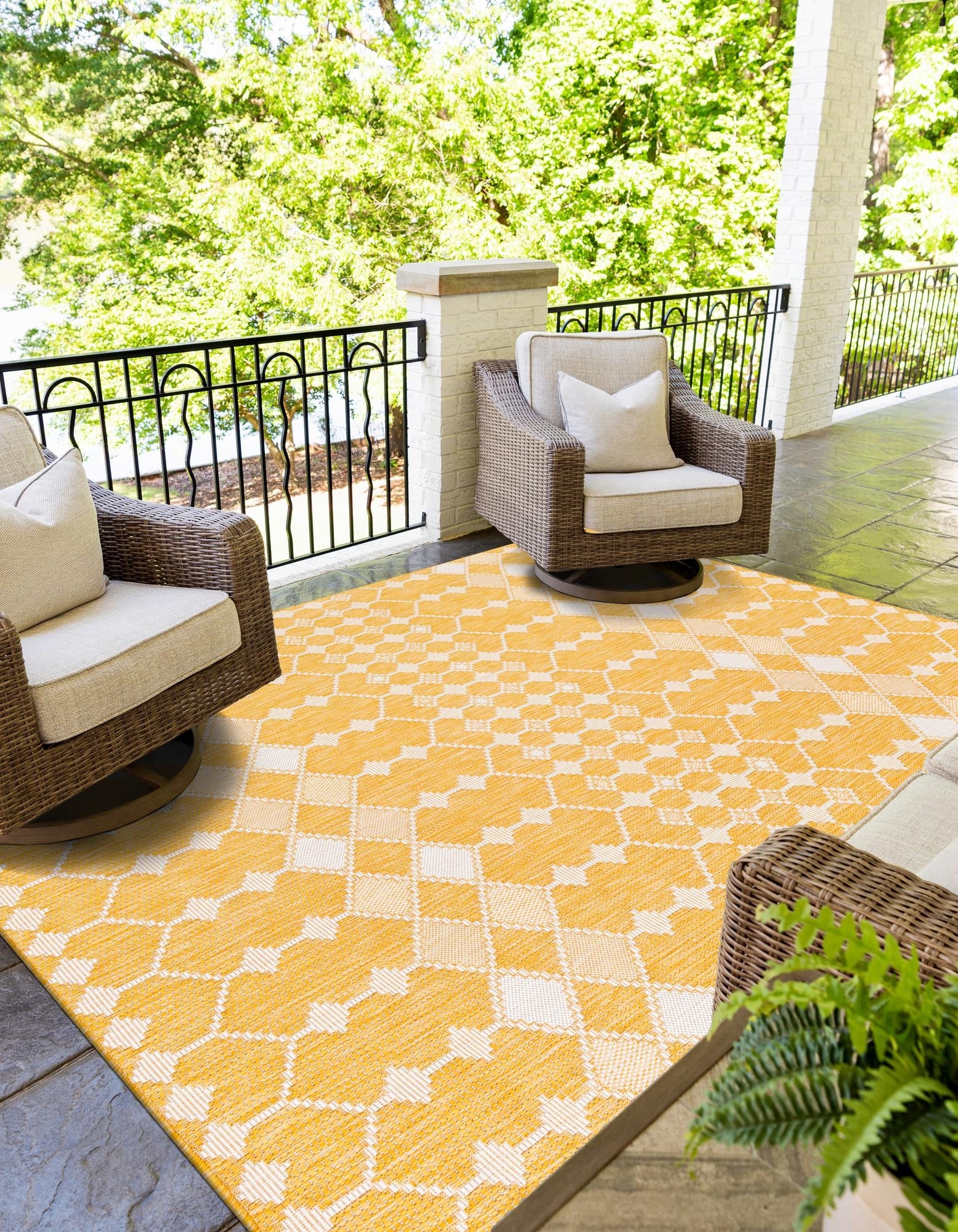 Seaside Lattice Collection Area Rug -  Veranda