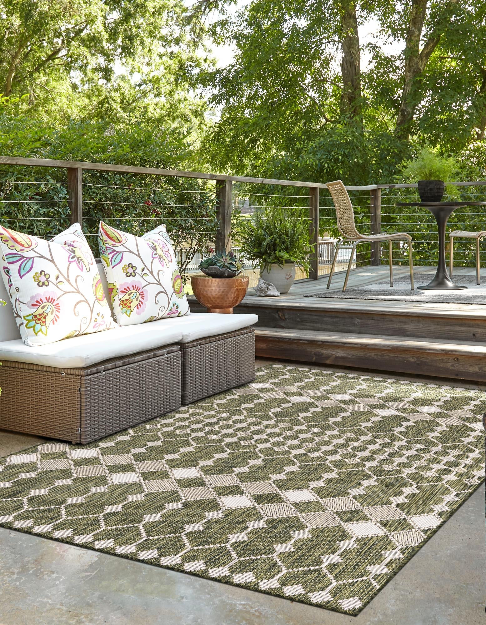 Seaside Lattice Collection Area Rug -  Veranda