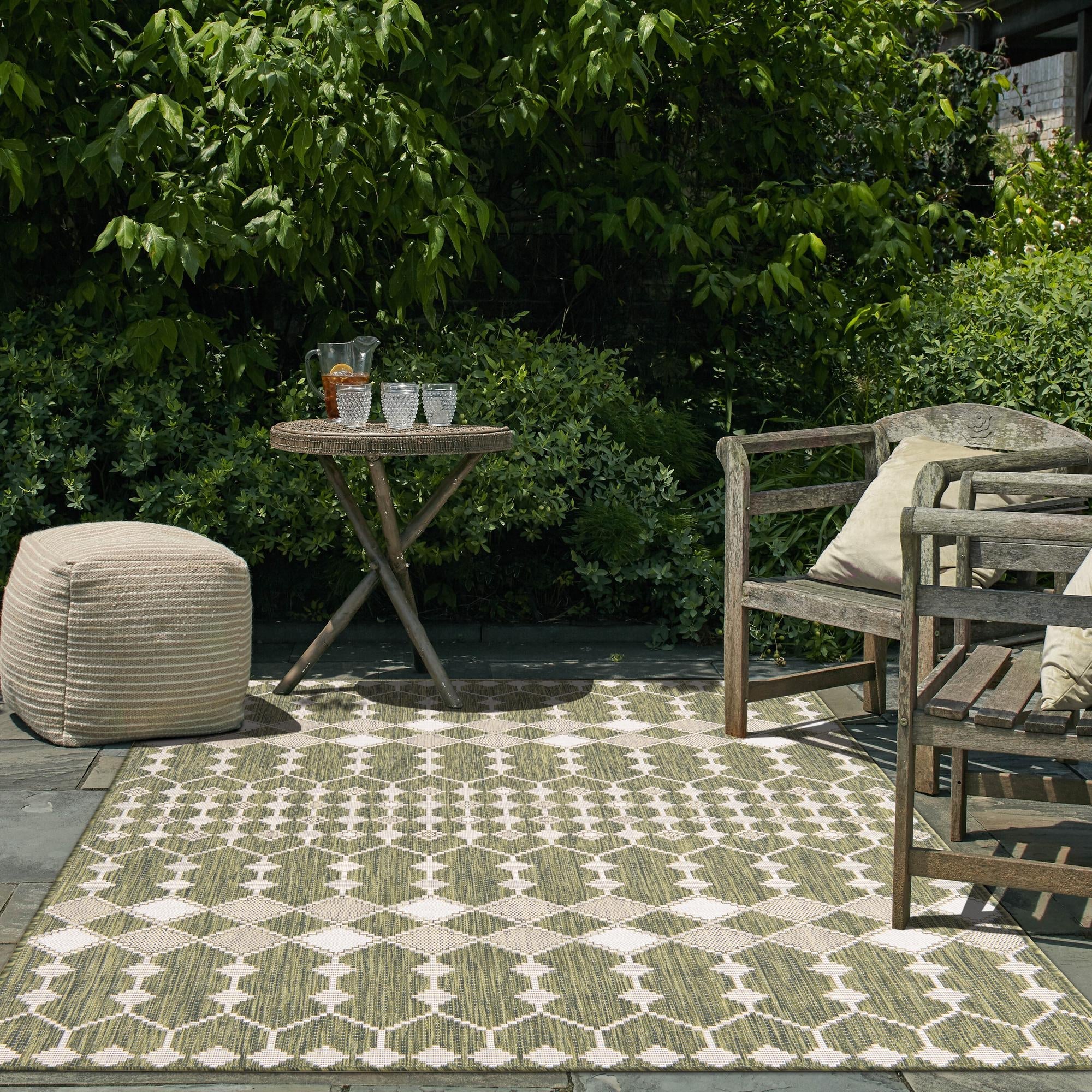 Seaside Lattice Collection Area Rug -  Veranda