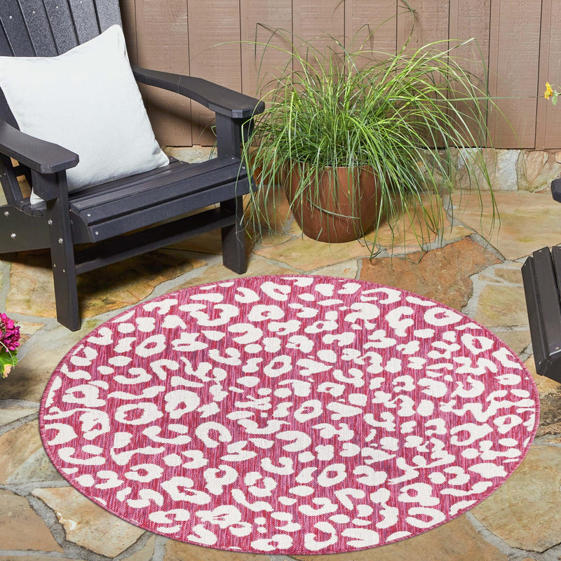 Jungle Expedition Collection Area Rug -  Amazon (Magenta) Round Magenta  lifestyle 0