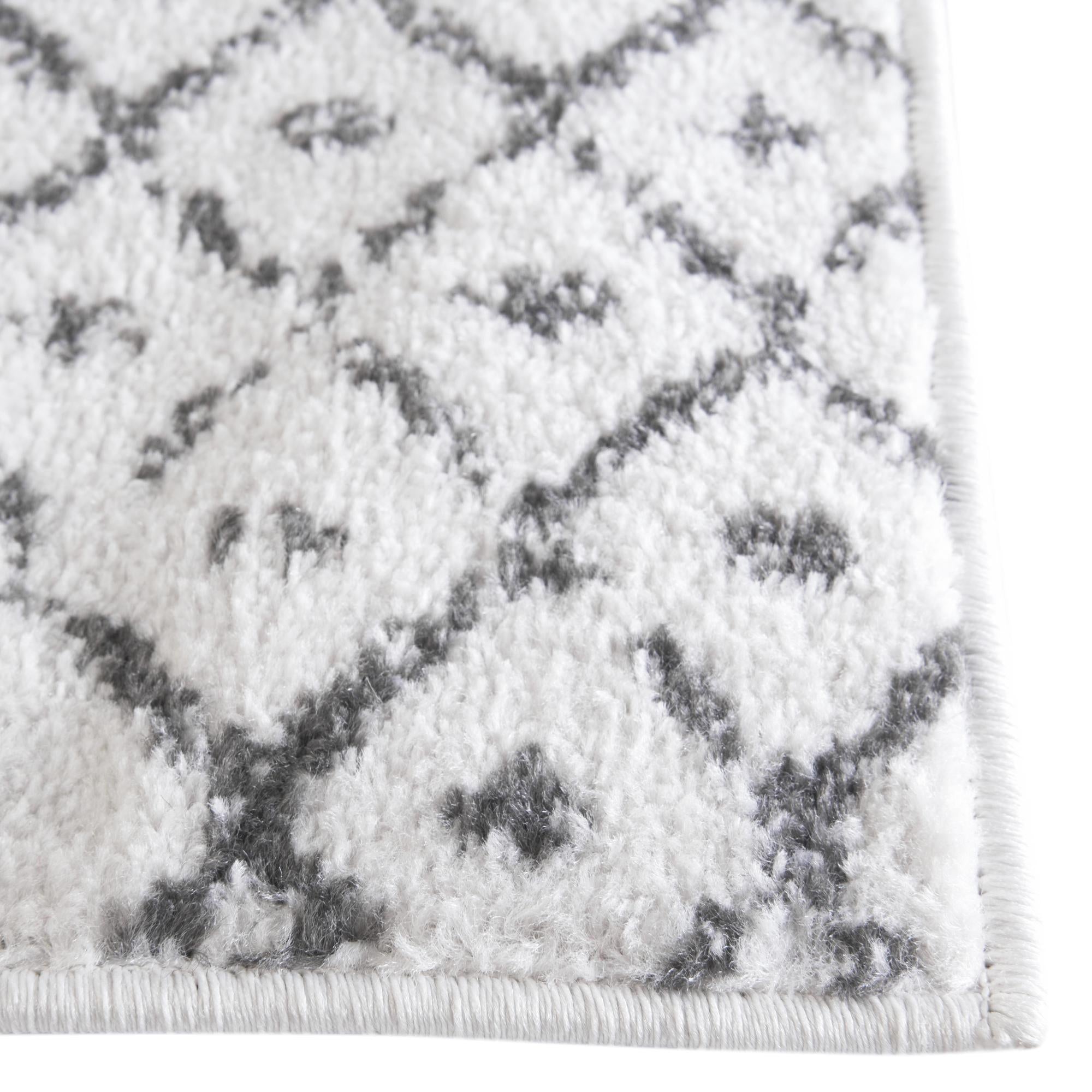 Marrakesh Lattice Collection Area Rug - Casablanca (Ivory Black)