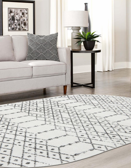 Marrakesh Lattice Collection Area Rug - Casablanca (Ivory Black)