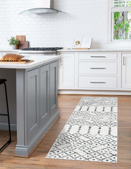 Marrakesh Lattice Collection Area Rug - Casablanca (Ivory Black)