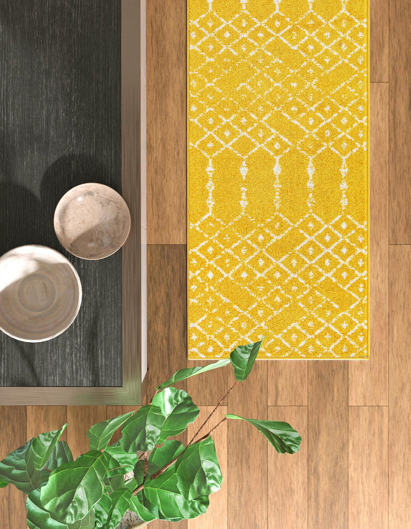 Marrakesh Lattice Collection Area Rug - Casablanca (Yellow) Runner Yellow  lifestyle 56