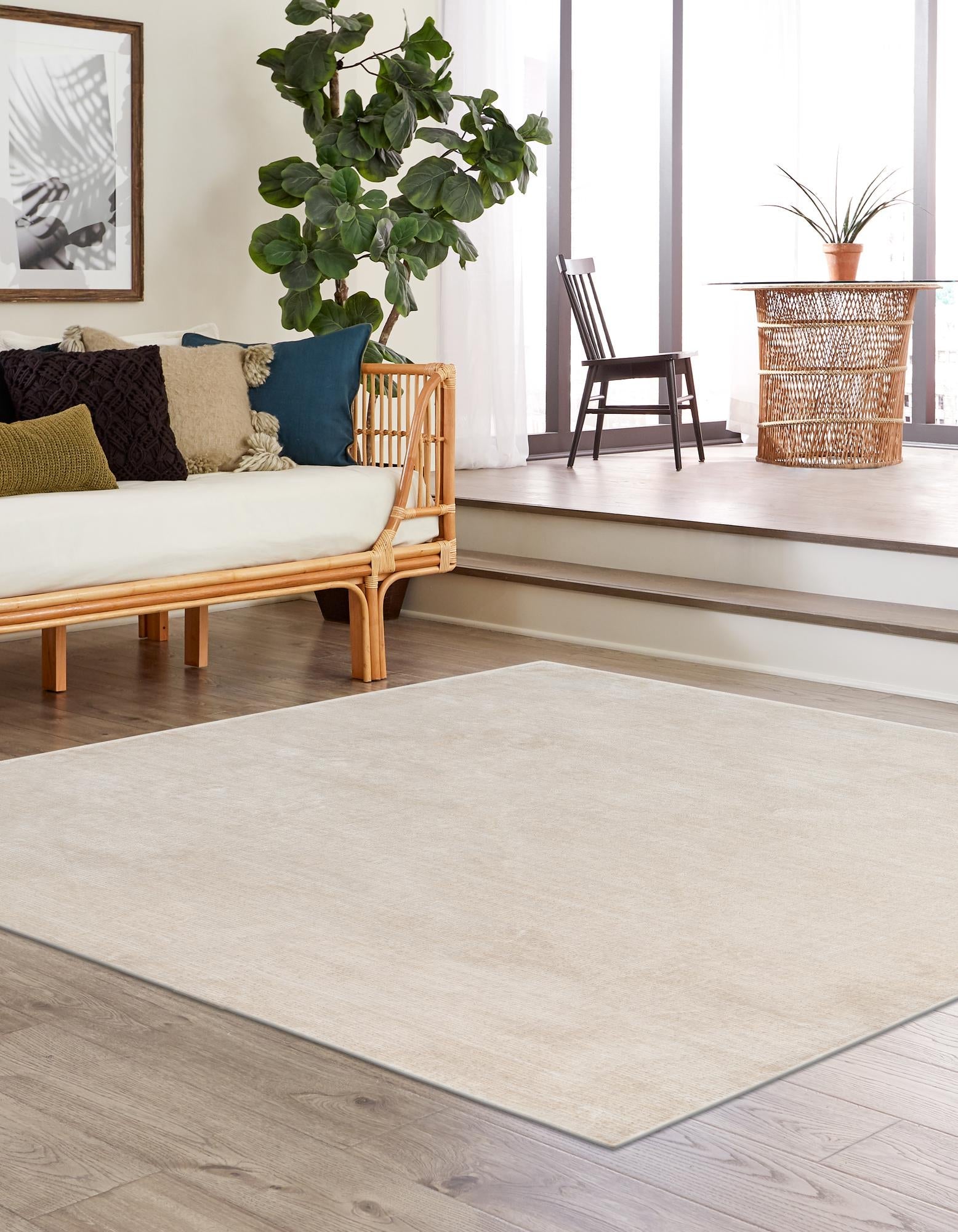 Bloomsbury Elegance Collection Area Rug -  Kensington (Ivory)