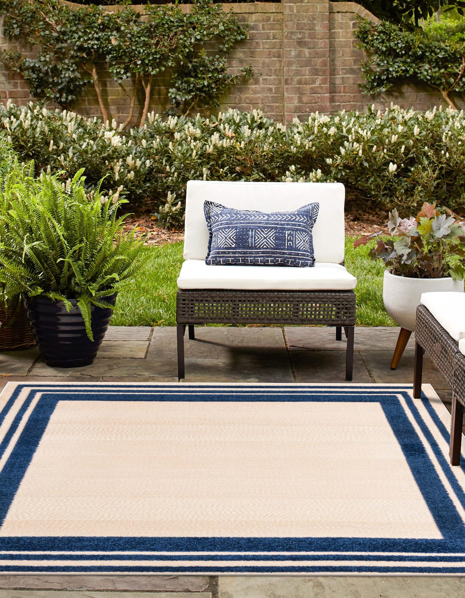 Bahama Breeze Outdoor Collection Area Rug -  Abaco