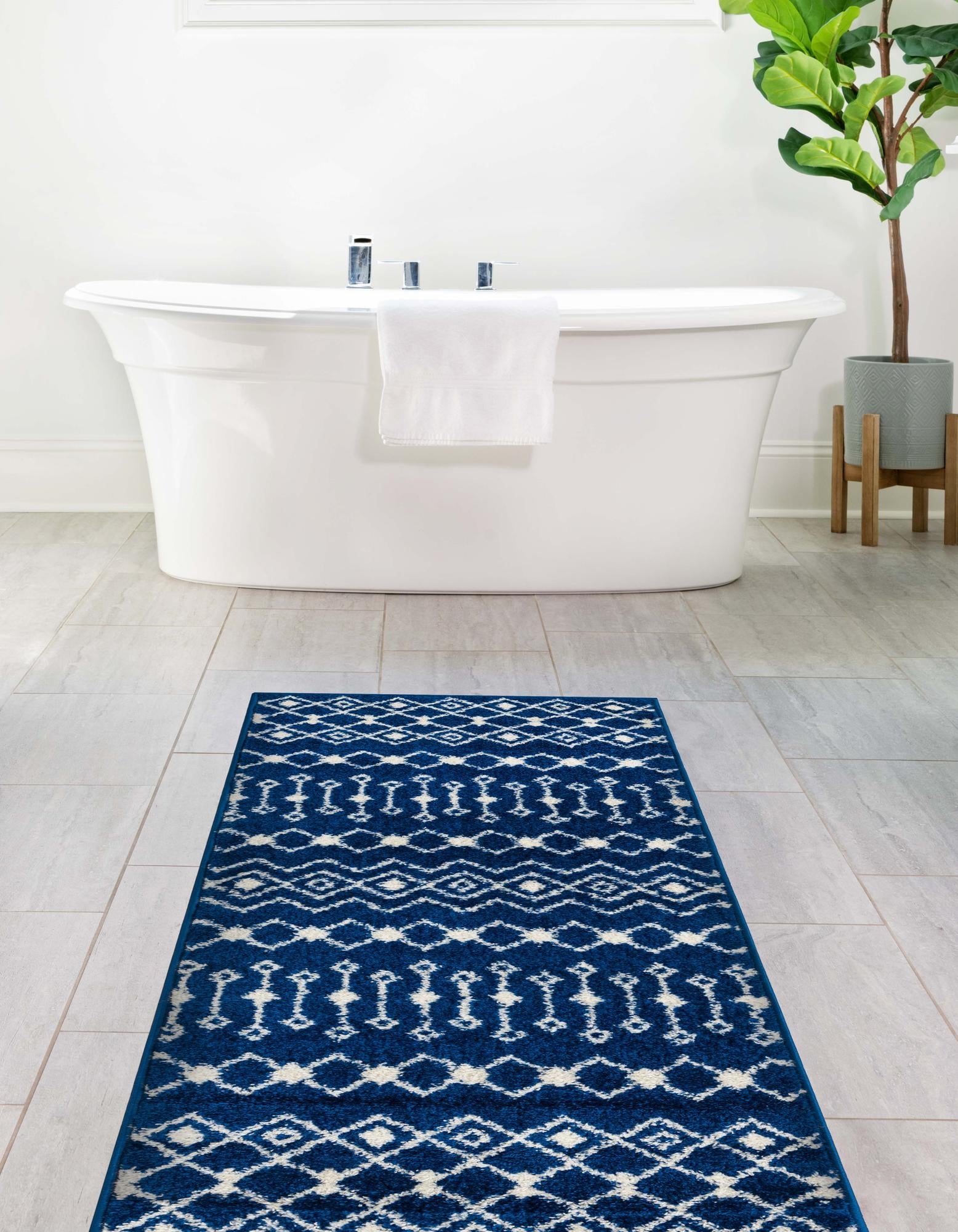 Mediterranean Lattice Collection Area Rug - Santorini (Navy Blue)