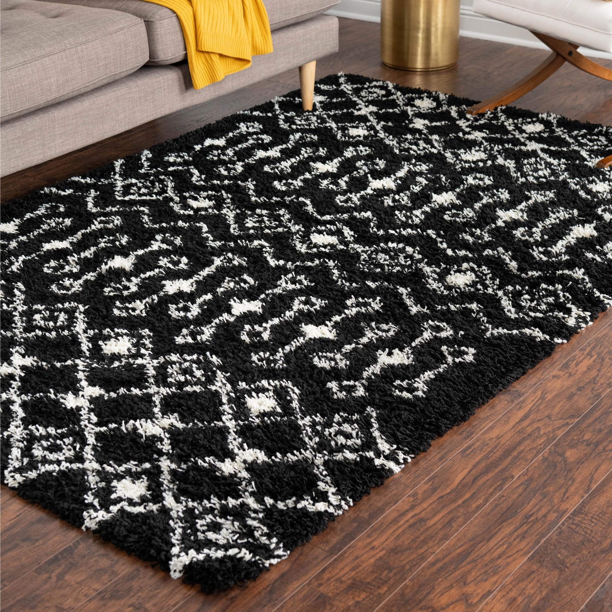 Berber Lattice Shag Collection Area Rug - Atlas (Black and White)