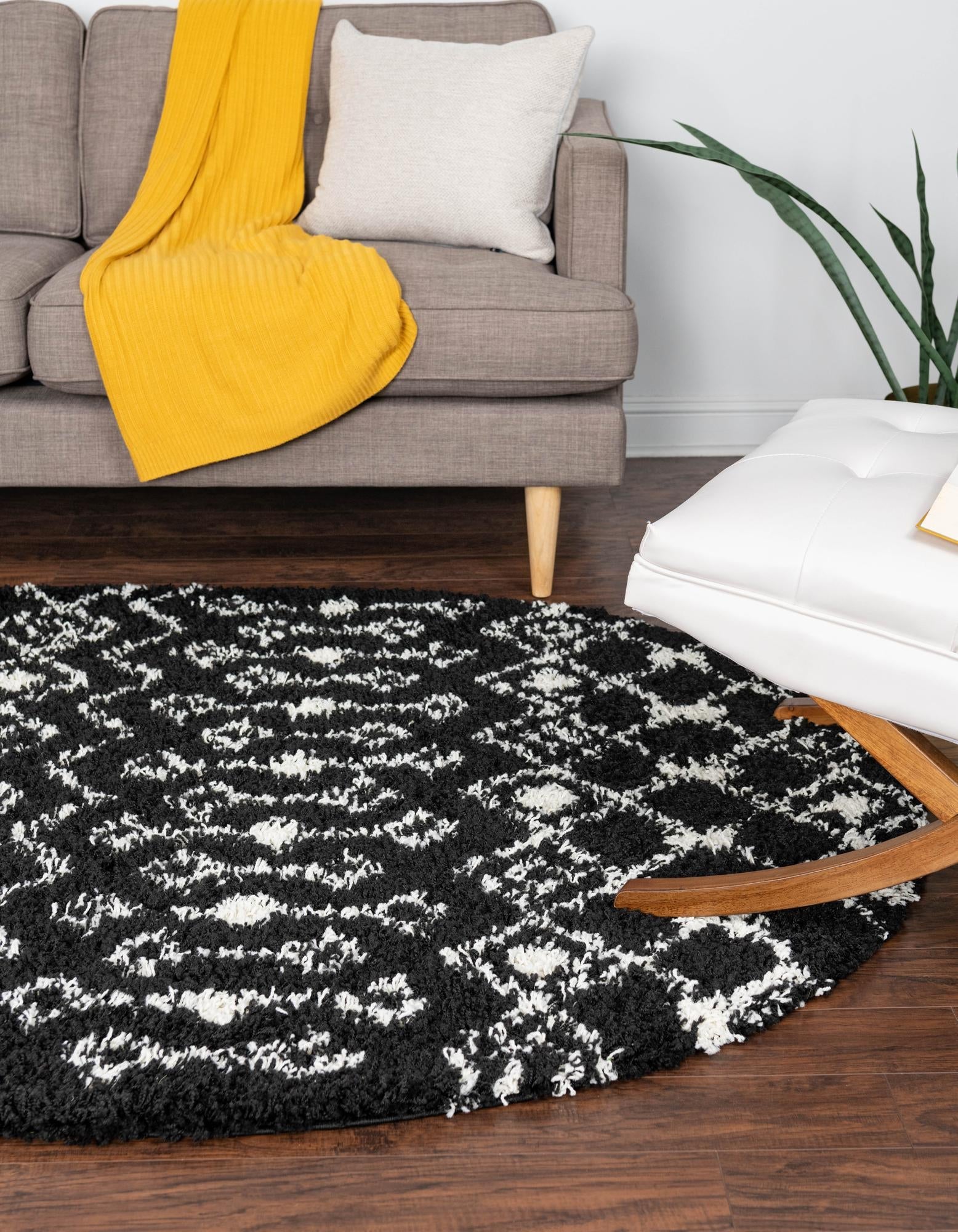 Berber Lattice Shag Collection Area Rug - Atlas (Black and White)