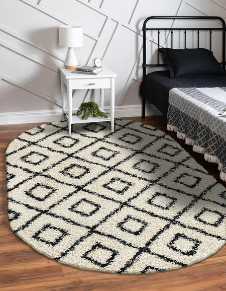 Trellis Haven Collection Area Rug - Soho (White and Black)