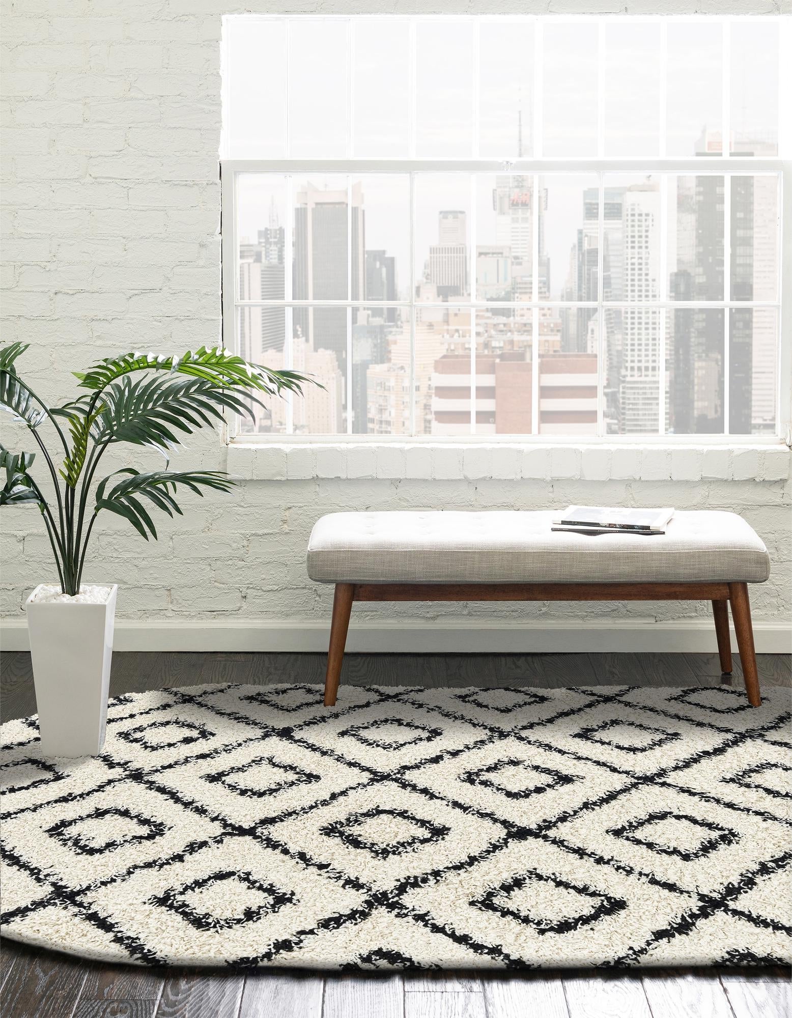 Trellis Haven Collection Area Rug - Soho (White and Black)