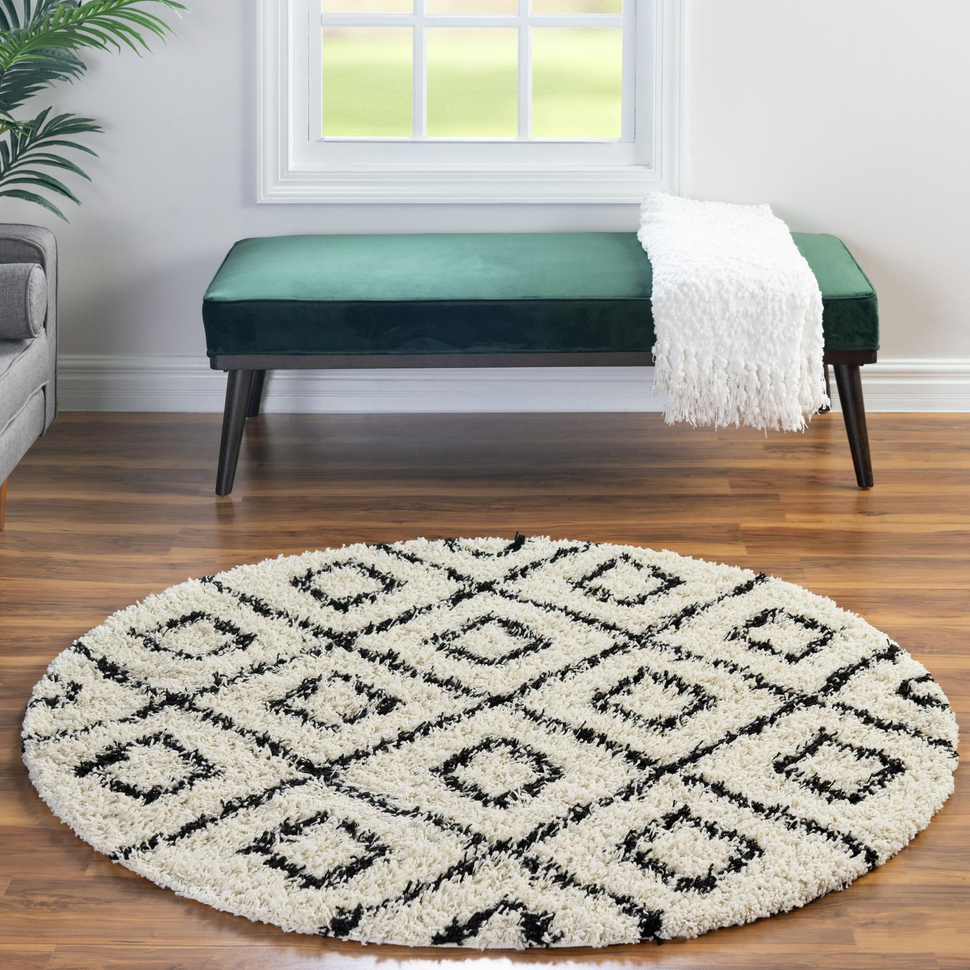 Trellis Haven Collection Area Rug - Soho (White and Black)