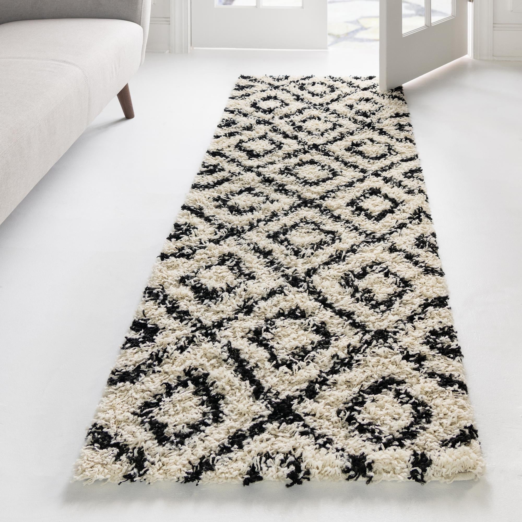 Trellis Haven Collection Area Rug - Soho (White and Black)