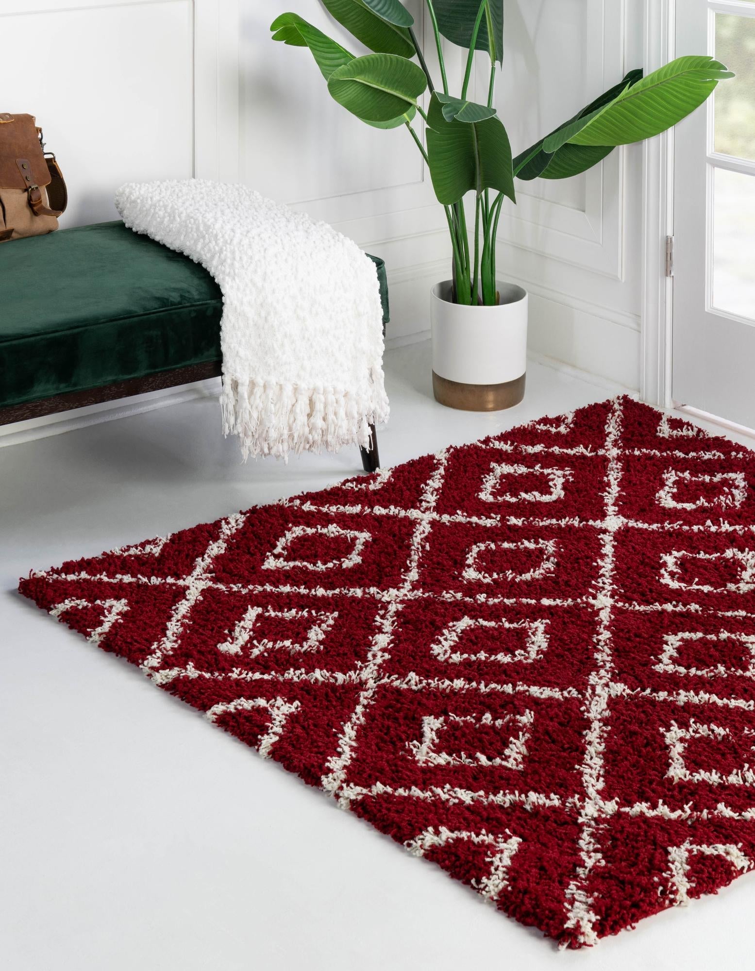 Trellis Haven Collection Area Rug - Soho (Burgundy Red)