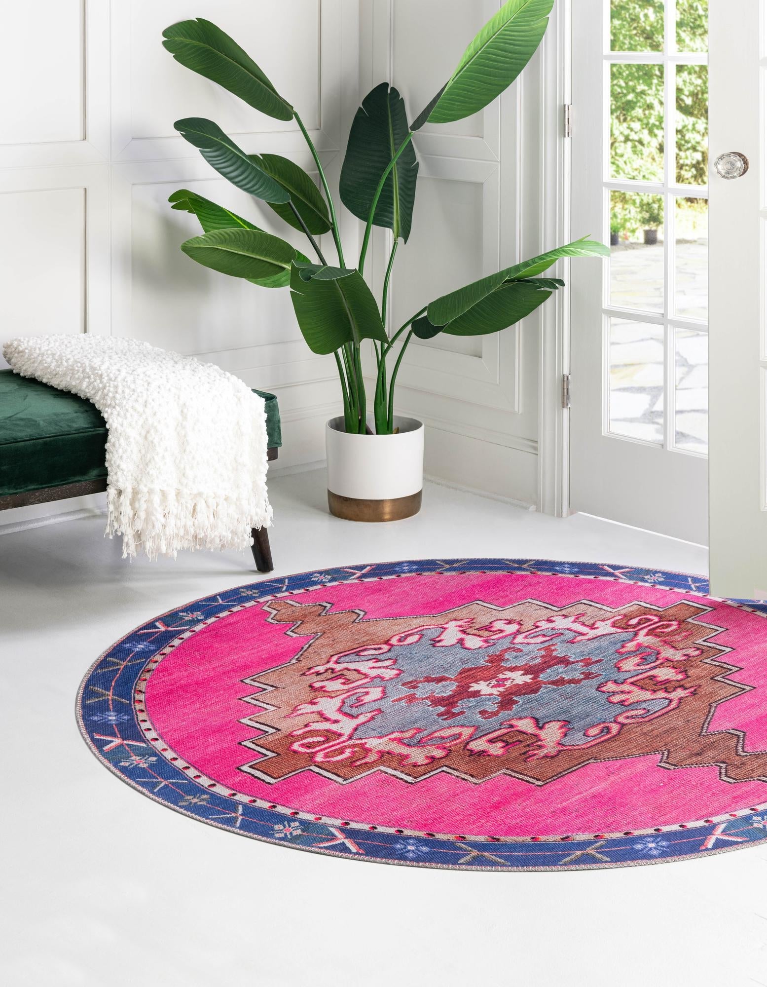 Heritage Elegance Collection Area Rug -  Winterthur (Fuchsia)