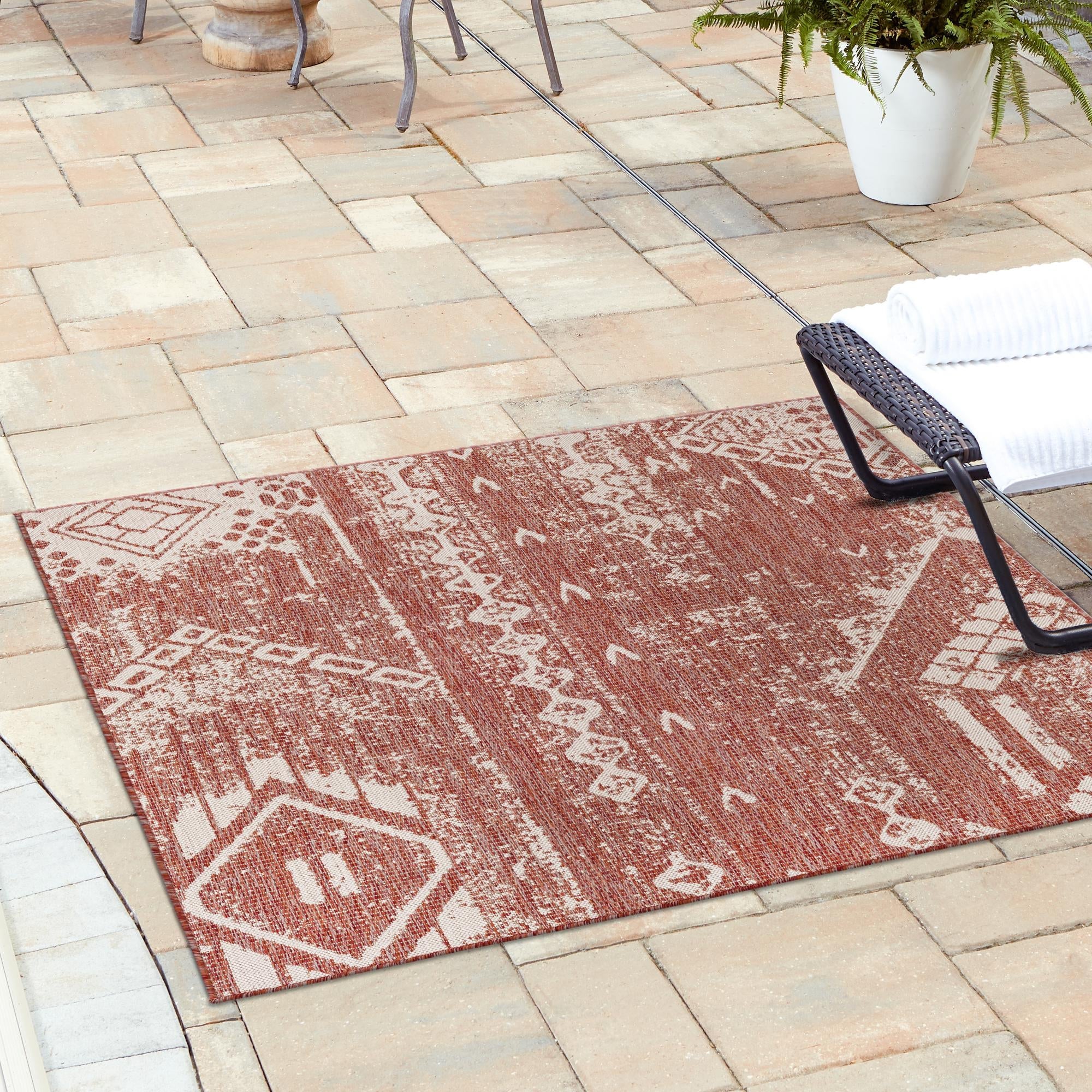 Desert Nomad Terrace Collection Area Rug - Sahara (Rust Red)