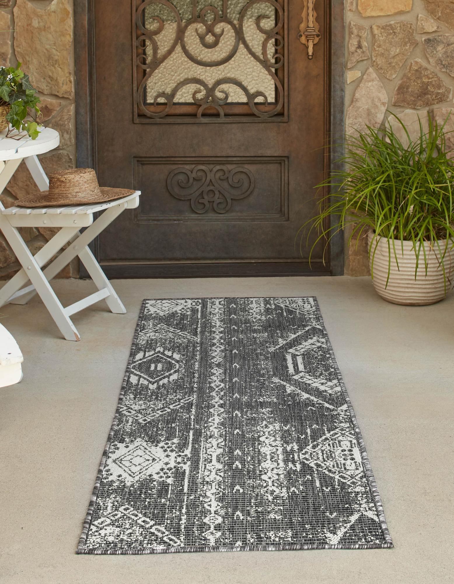 Desert Nomad Terrace Collection Area Rug - Sahara (Charcoal Gray)