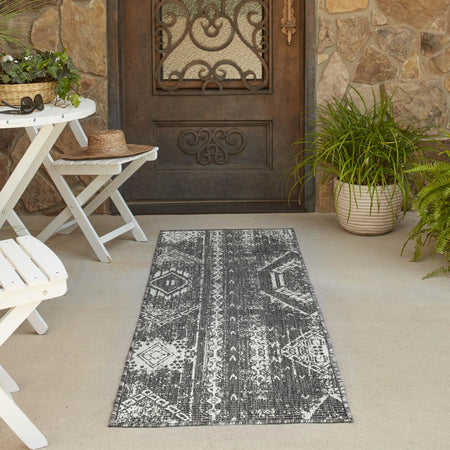 Desert Nomad Terrace Collection Area Rug - Sahara (Charcoal Gray)