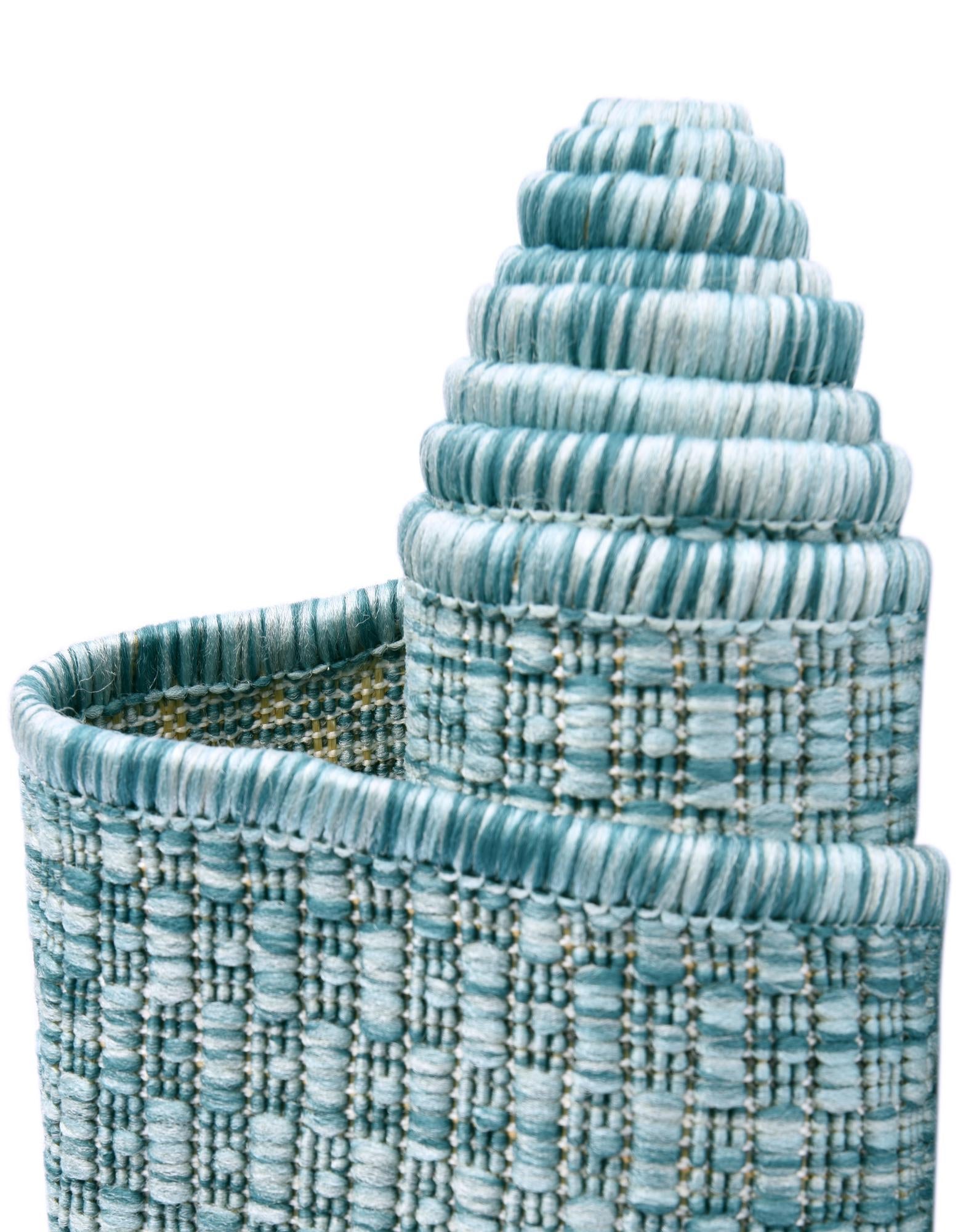 Seaside Serenity Collection Area Rug - Veranda (Aquamarine)