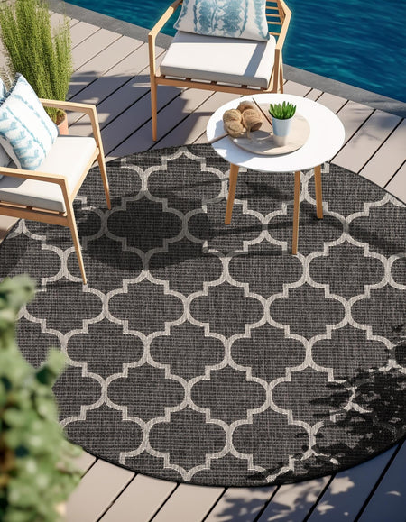 Seaside Lattice Collection Area Rug - Arbor (Black)