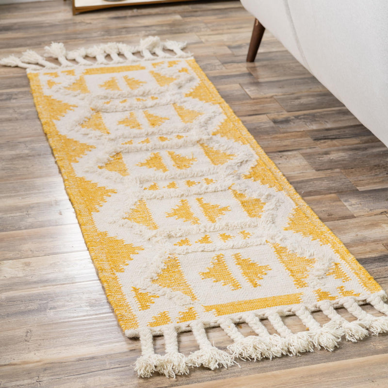 Sedona Sands Collection Area Rug - BellRock Runner Yellow and White  lifestyle 193