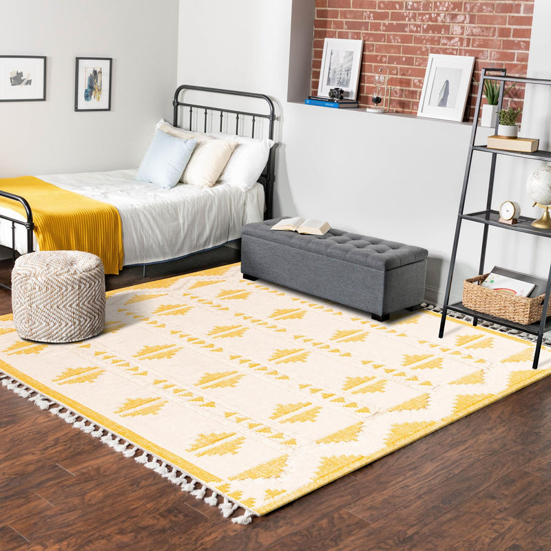 Sedona Sands Collection Area Rug - BellRock Square Yellow and White  lifestyle 194