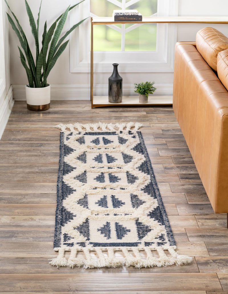 Sedona Sands Collection Area Rug - BellRock Runner Navy Blue and White  lifestyle 141