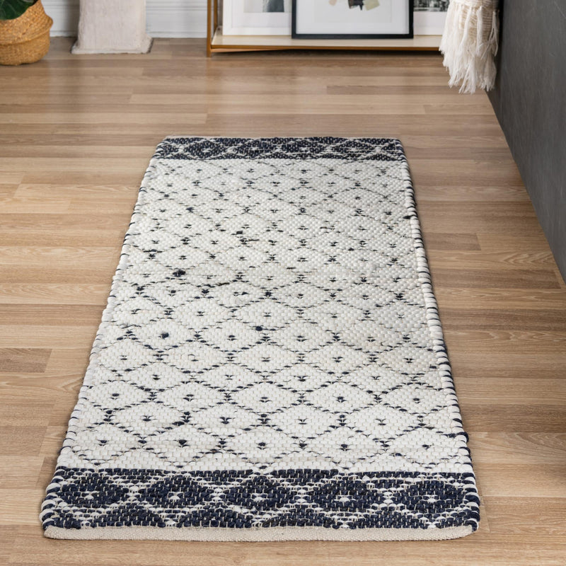 Moroccan Lattice Woven Collection Area Rug - Shoreline Runner Ivory  lifestyle 156